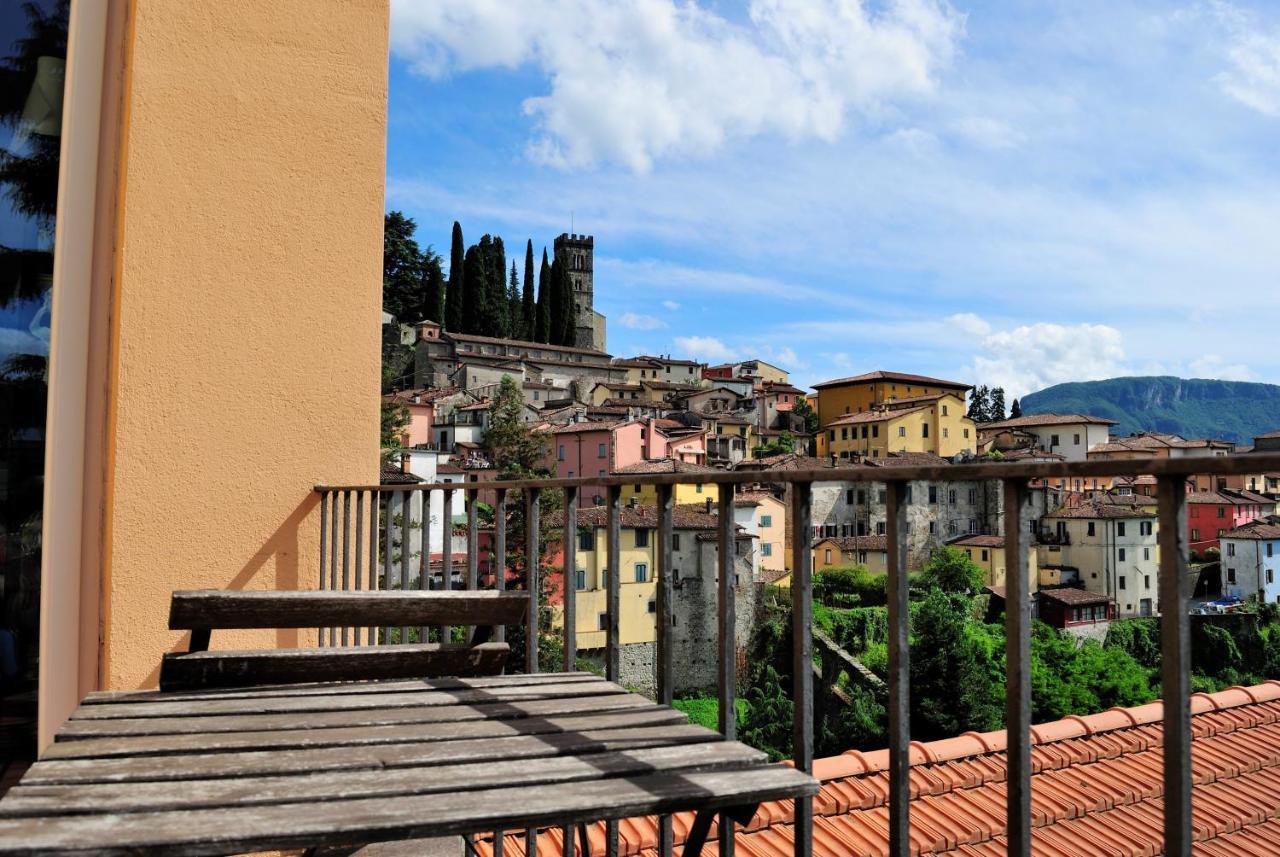 Villa Gherardi - B&B E Hostel Barga Exterior foto