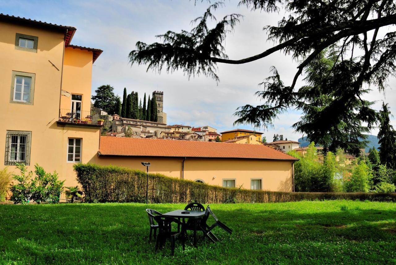 Villa Gherardi - B&B E Hostel Barga Exterior foto
