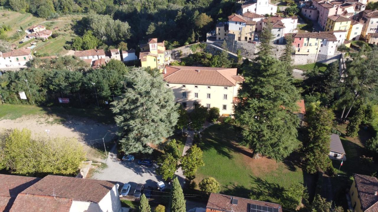 Villa Gherardi - B&B E Hostel Barga Exterior foto